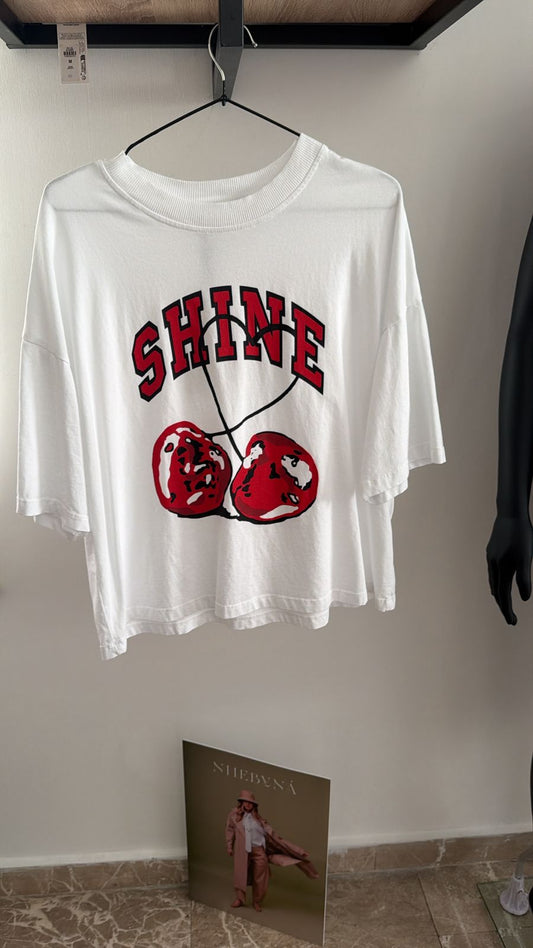 White T shirt soft